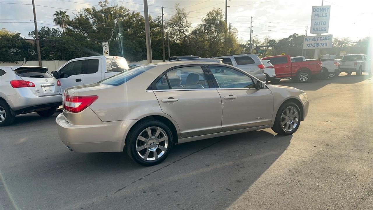 Lincoln Zephyr 4dr Sdn 2006