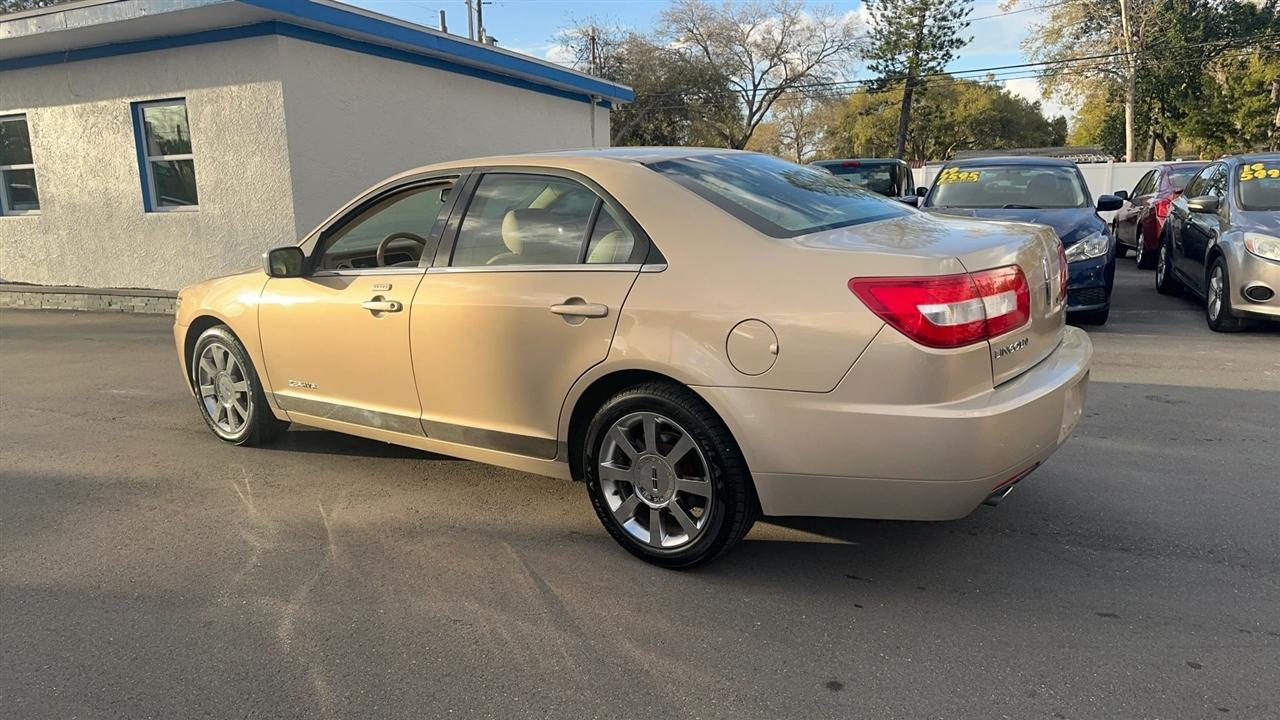 Lincoln Zephyr 4dr Sdn 2006