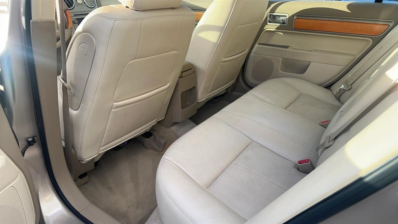 Lincoln Zephyr 4dr Sdn 2006