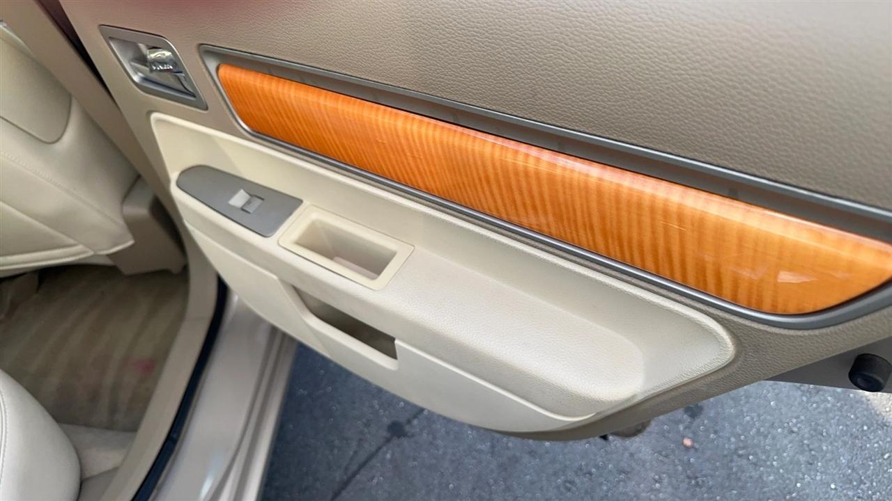 Lincoln Zephyr 4dr Sdn 2006