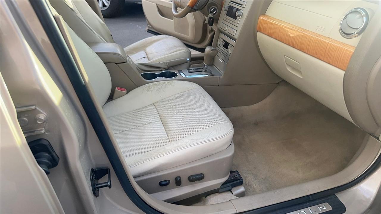 Lincoln Zephyr 4dr Sdn 2006