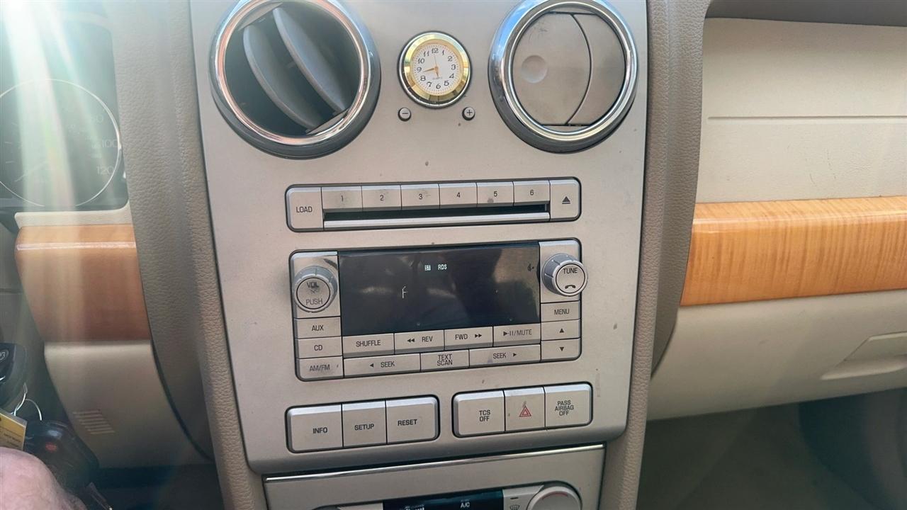 Lincoln Zephyr 4dr Sdn 2006