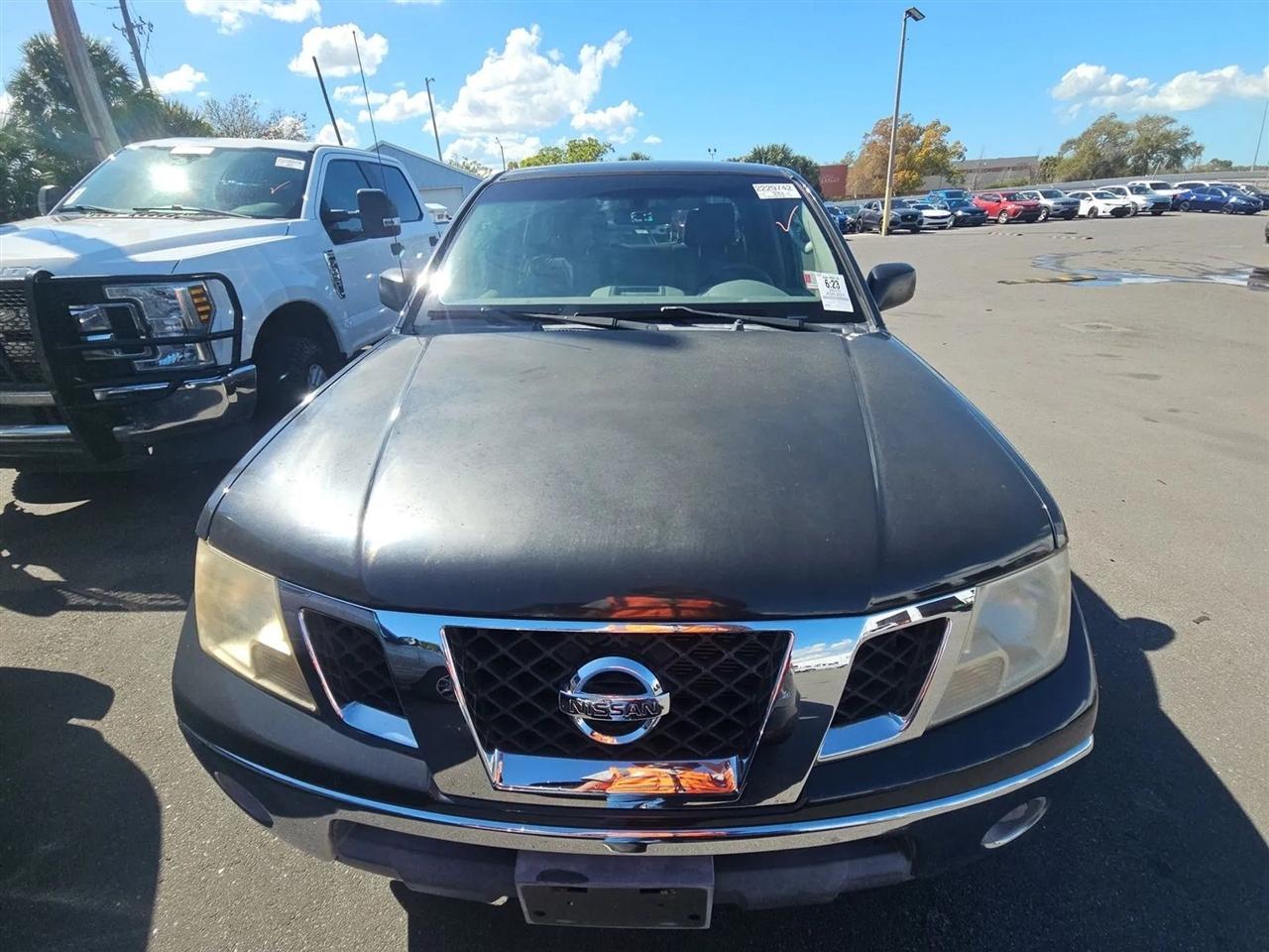 Nissan Frontier 2WD Crew Cab SWB Auto SE 2010