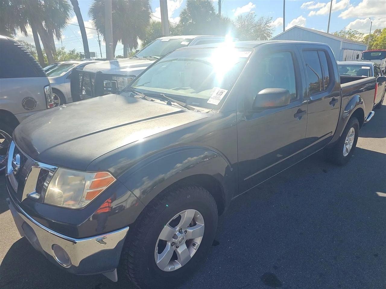 Nissan Frontier 2WD Crew Cab SWB Auto SE 2010