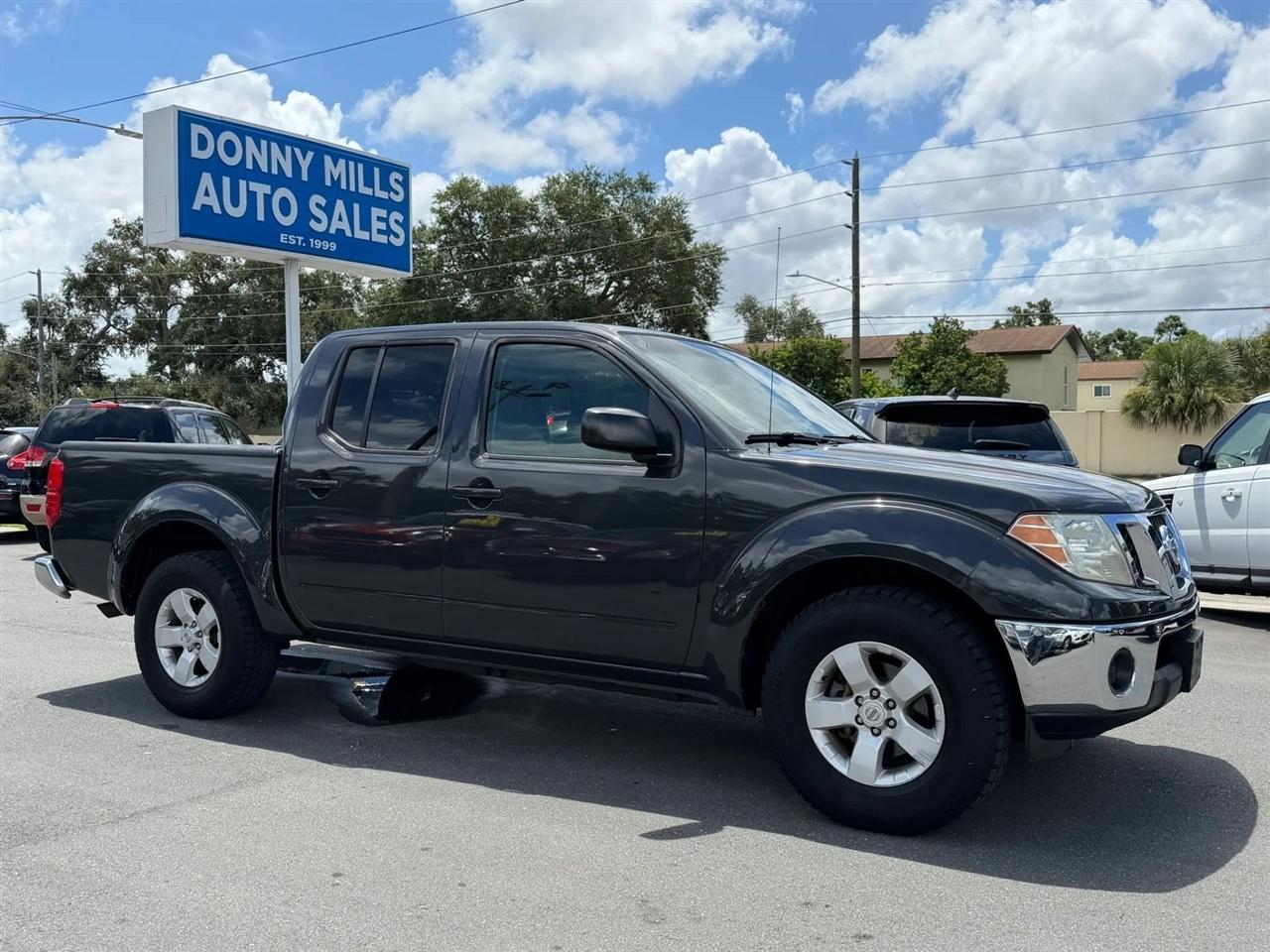 Nissan Frontier  2010