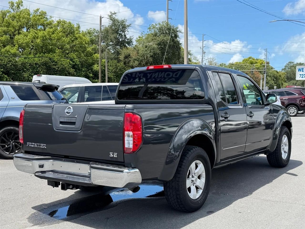 Nissan Frontier  2010
