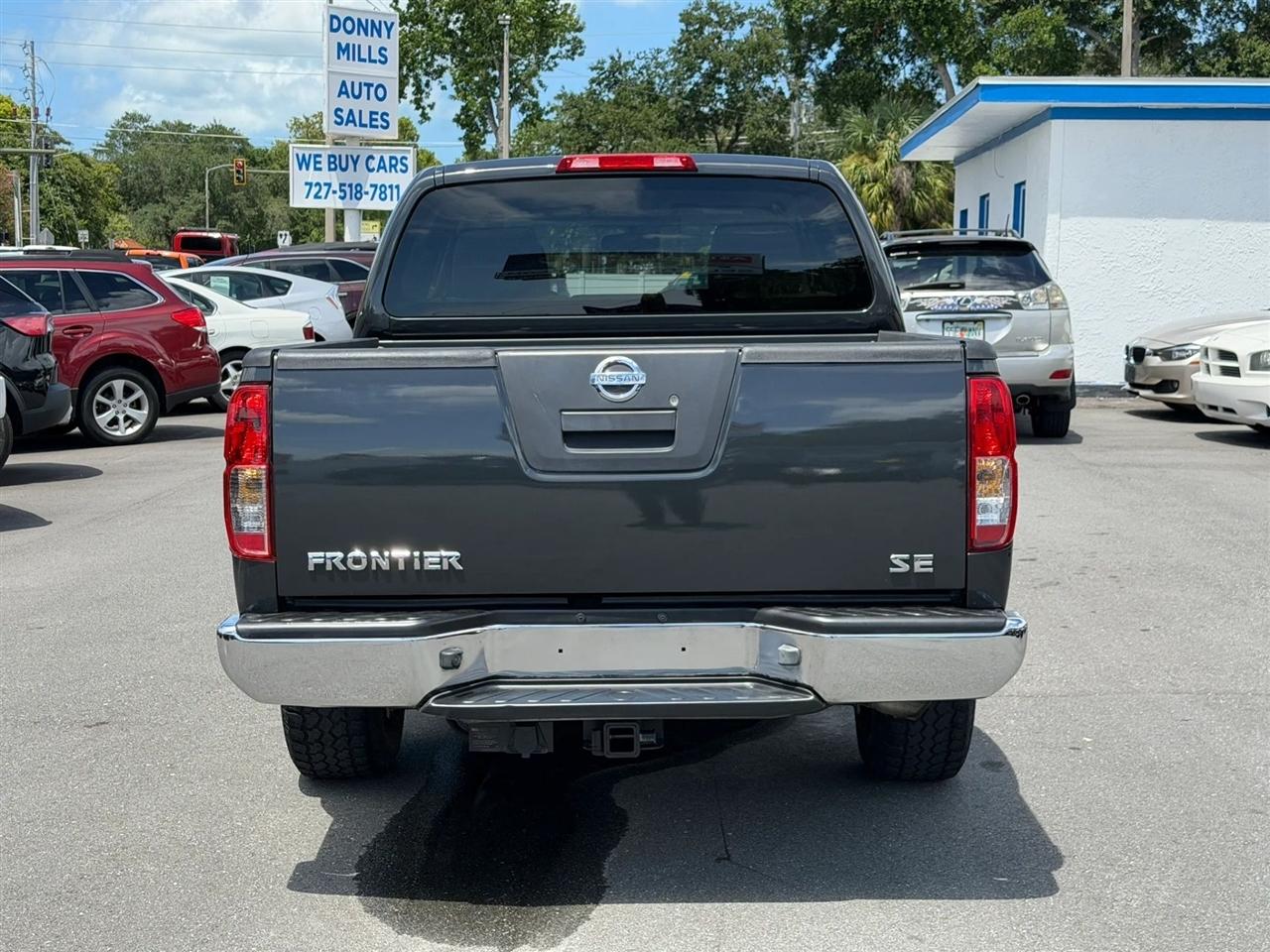 Nissan Frontier  2010