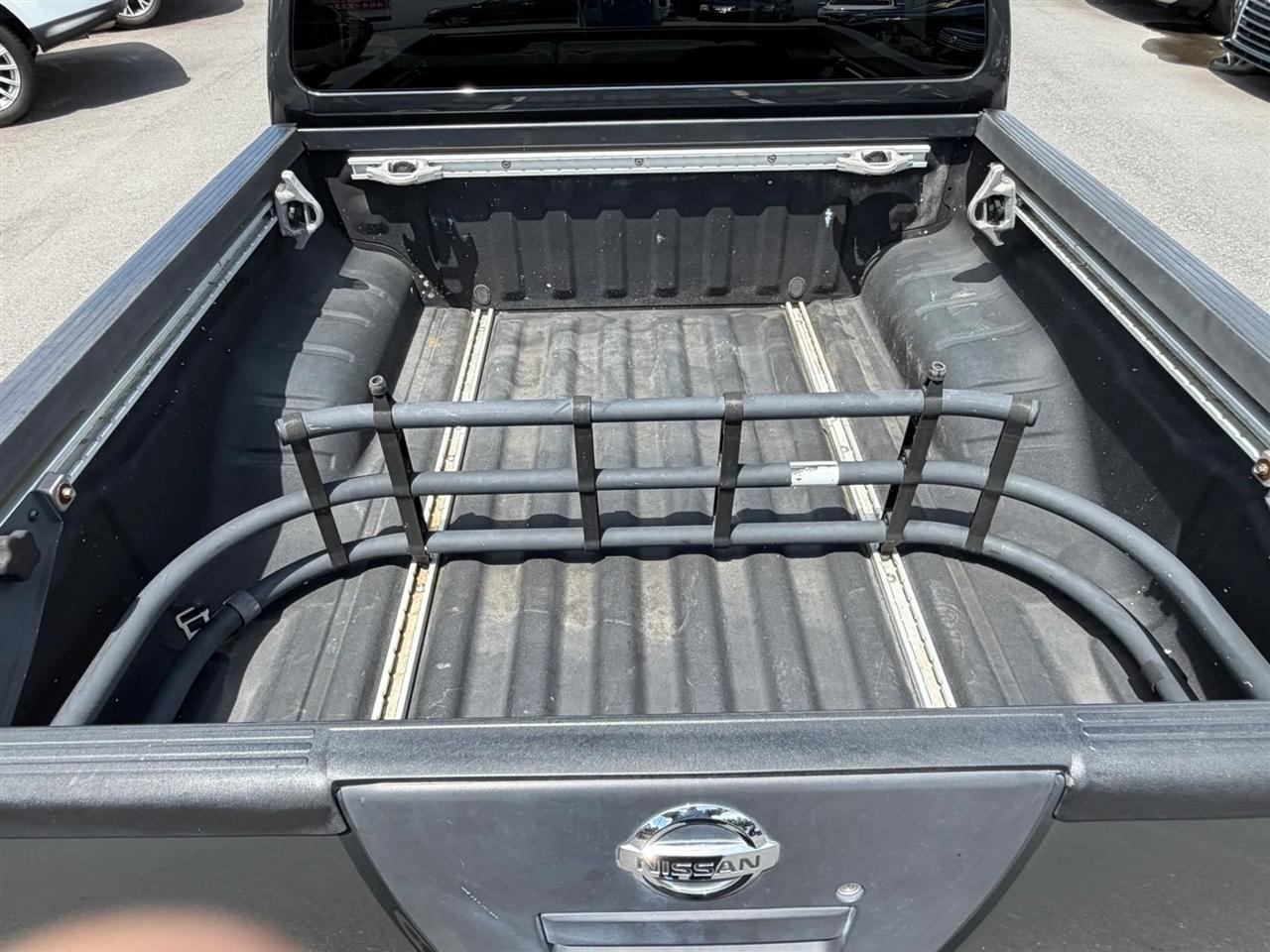 Nissan Frontier  2010