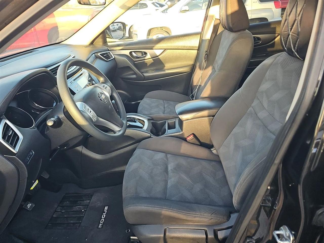 Nissan Rogue FWD 4dr S 2016