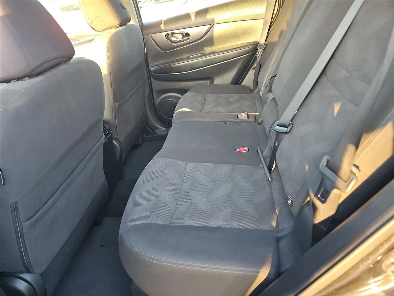 Nissan Rogue FWD 4dr S 2016