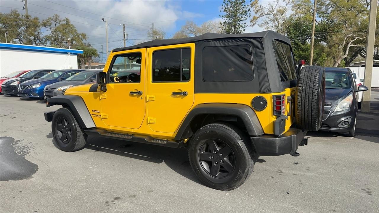 Jeep Wrangler Unlimited 4WD 4dr Sport 2015