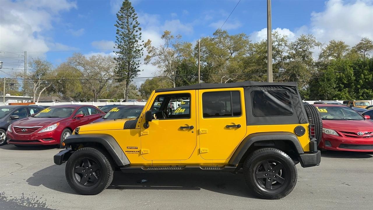 Jeep Wrangler Unlimited 4WD 4dr Sport 2015