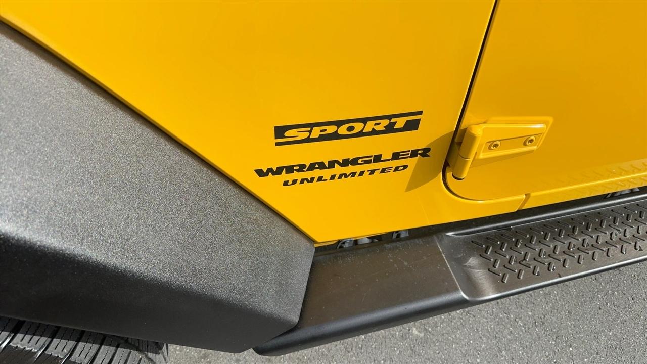 Jeep Wrangler Unlimited 4WD 4dr Sport 2015