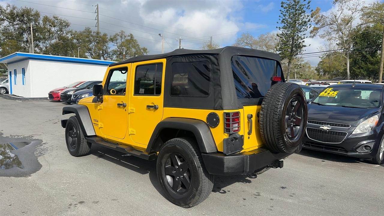 Jeep Wrangler Unlimited 4WD 4dr Sport 2015