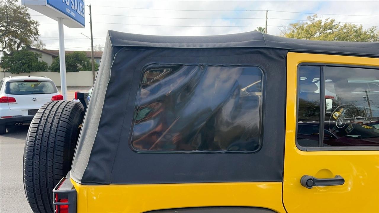 Jeep Wrangler Unlimited 4WD 4dr Sport 2015