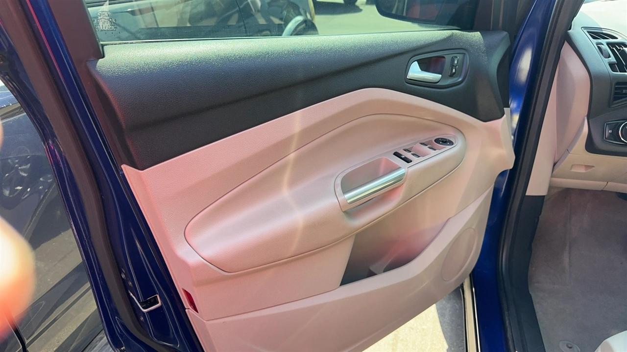 Ford Escape FWD 4dr SE 2013