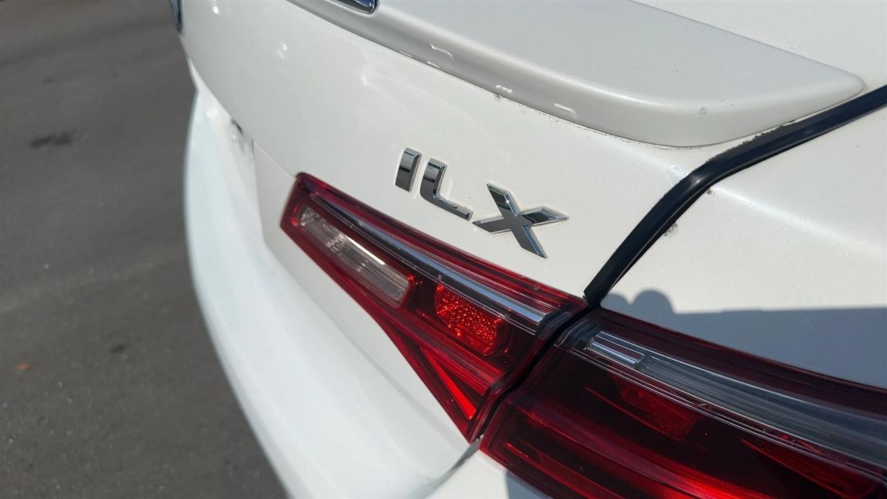 Acura ILX Sedan w/Technology Plus/A-SPEC Pkg 2017