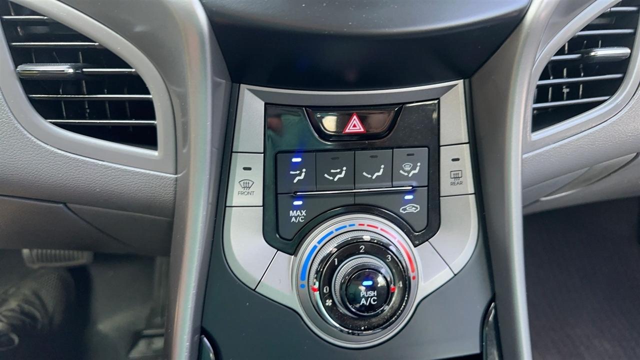 Hyundai Elantra 4dr Sdn Auto GLS (Alabama Plant) 2013
