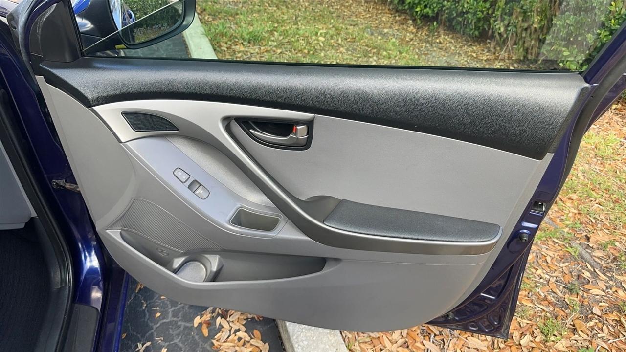 Hyundai Elantra 4dr Sdn Auto GLS (Alabama Plant) 2013