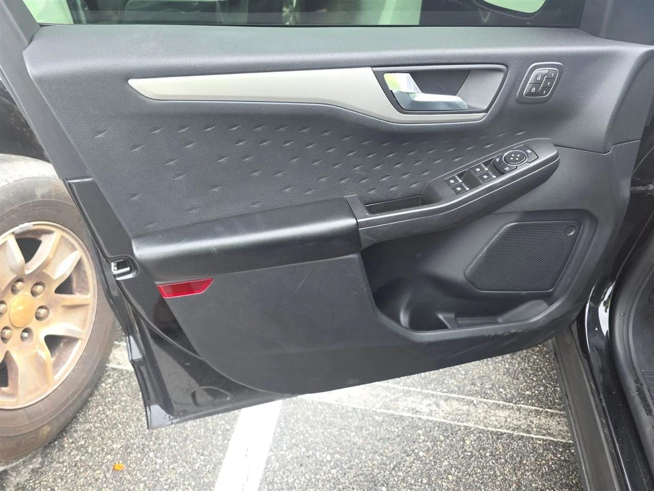 Ford Escape SEL FWD 2020