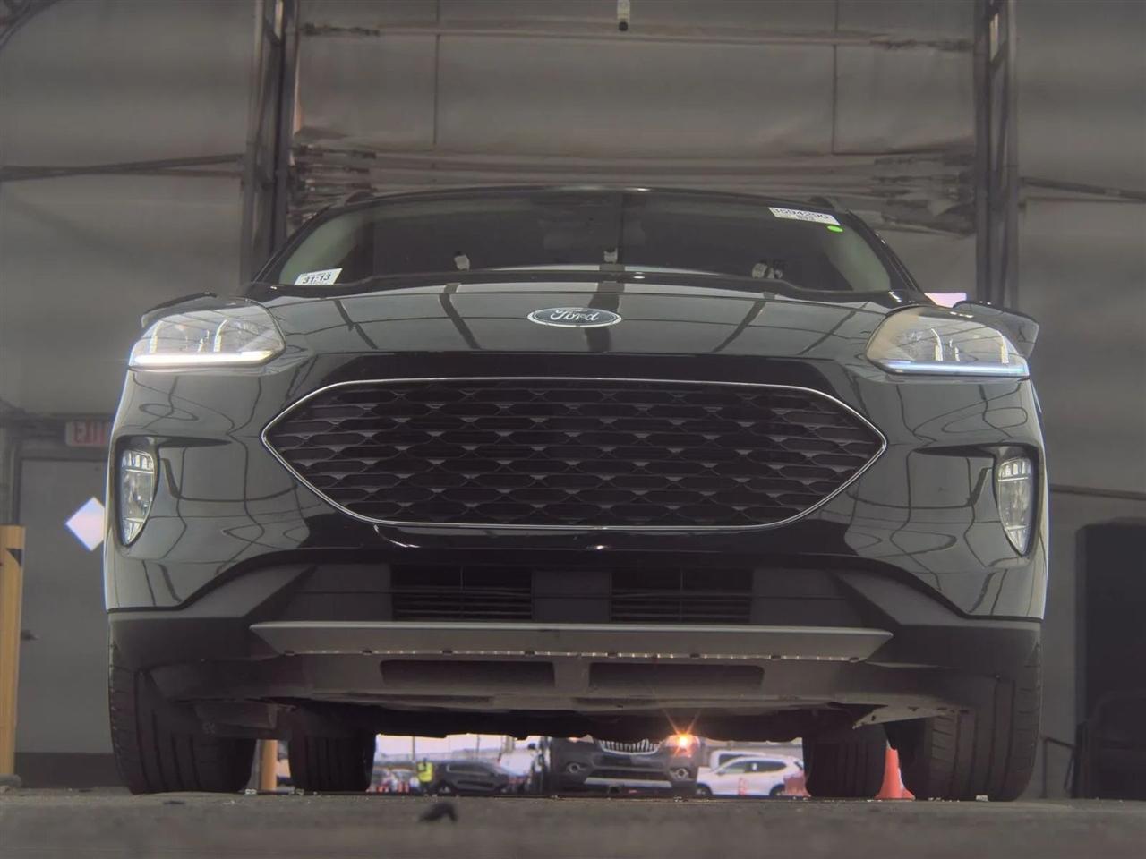 Ford Escape SEL FWD 2020