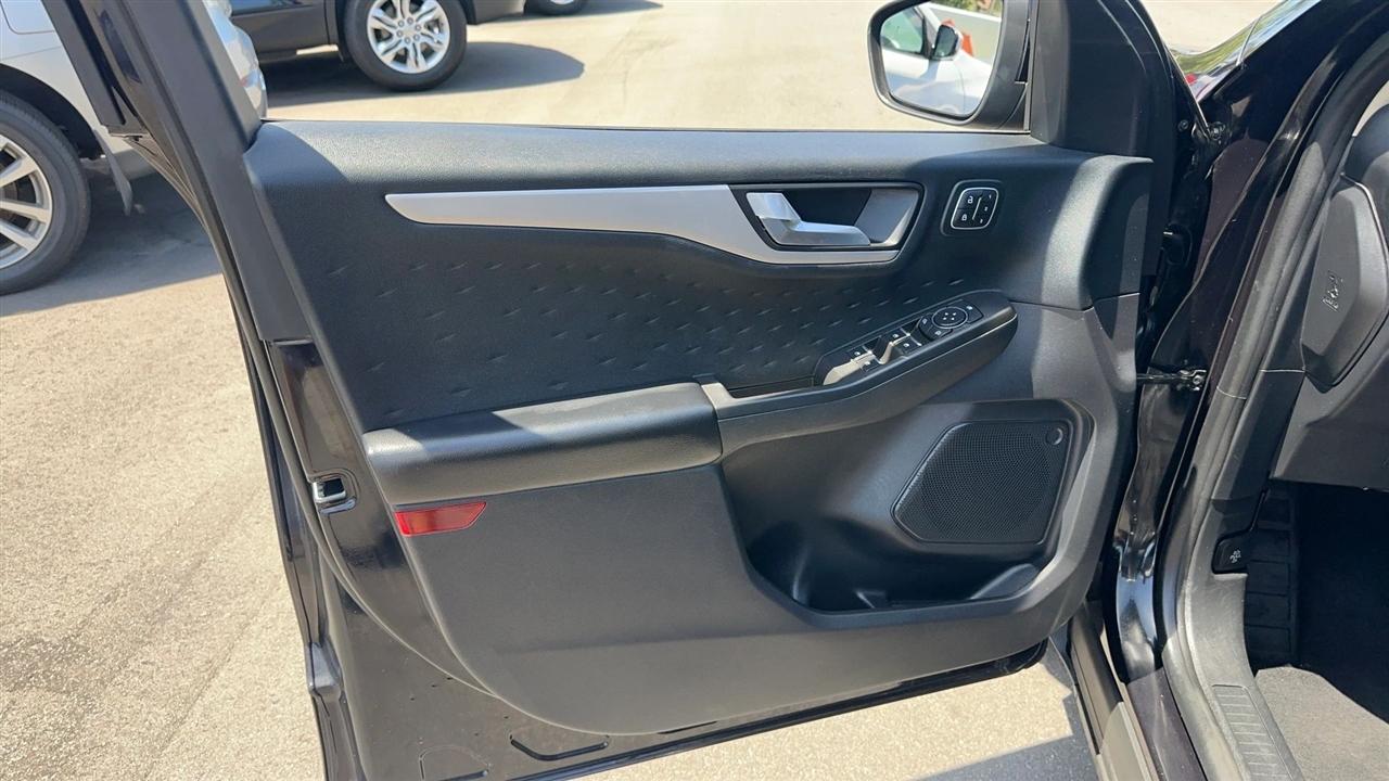 Ford Escape SEL FWD 2020