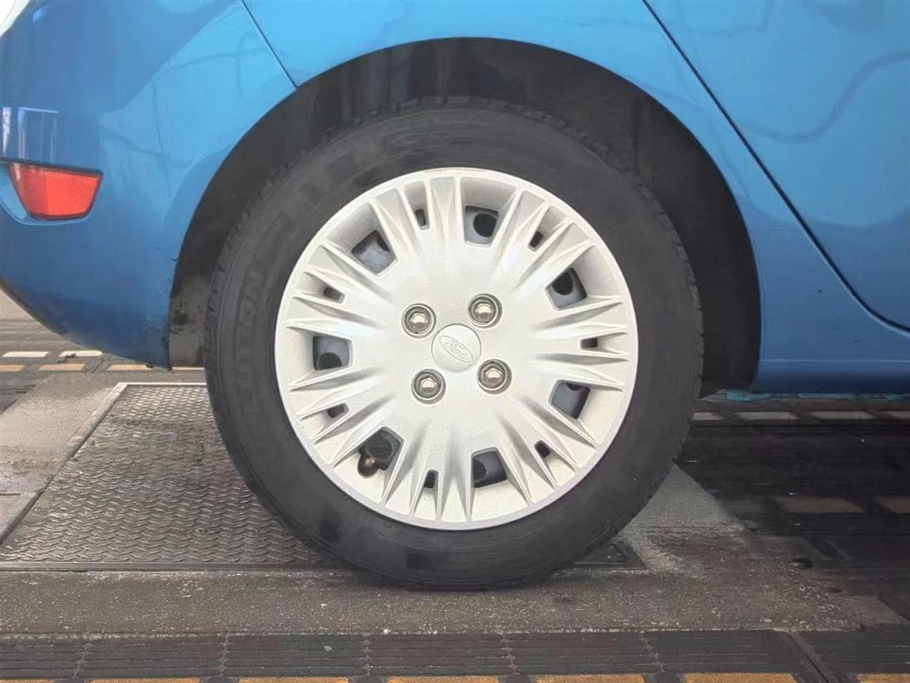 Ford Fiesta 5dr HB SE 2016