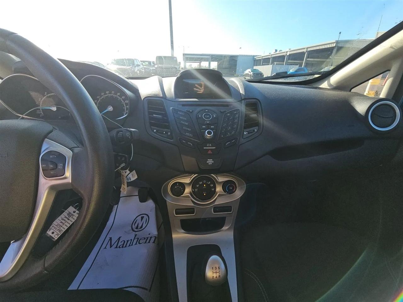 Ford Fiesta 5dr HB SE 2016