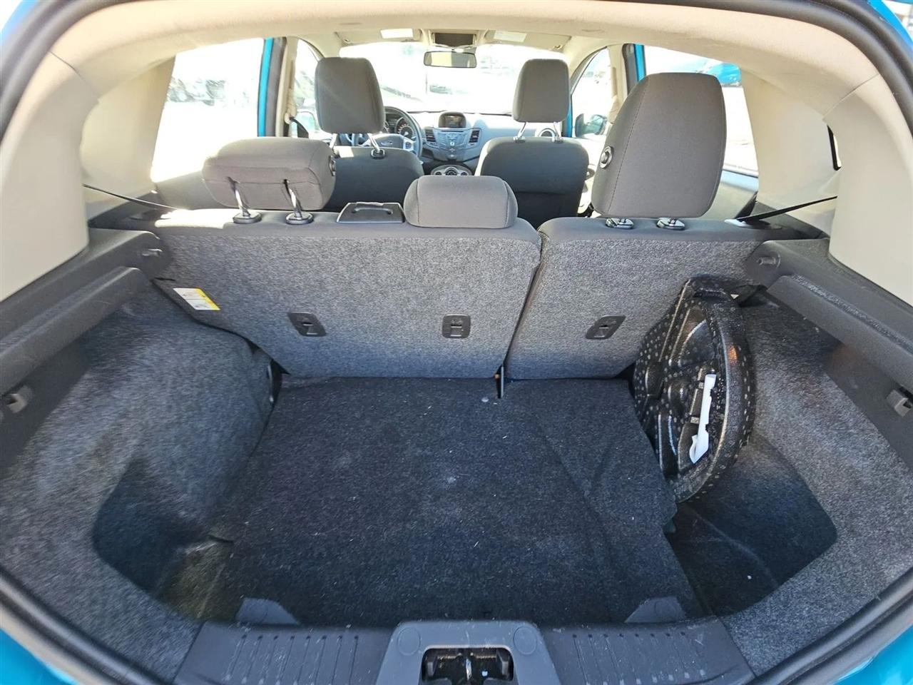 Ford Fiesta 5dr HB SE 2016