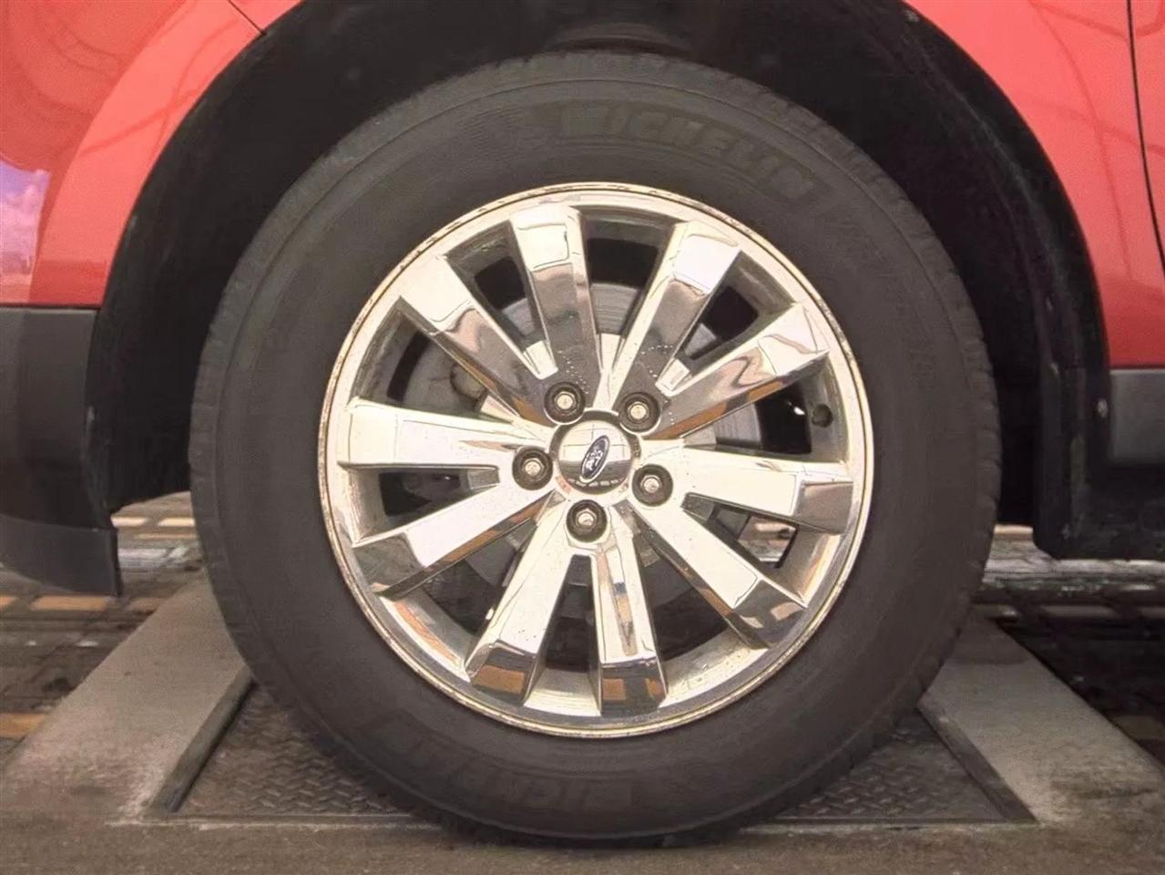 Ford Edge 4dr Limited FWD 2010