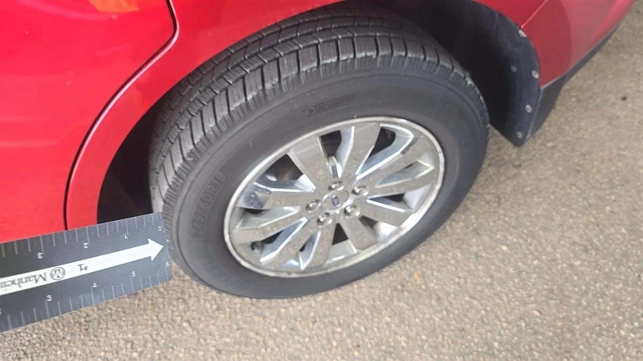 Ford Edge 4dr Limited FWD 2010