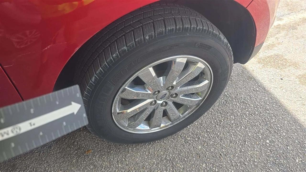 Ford Edge 4dr Limited FWD 2010