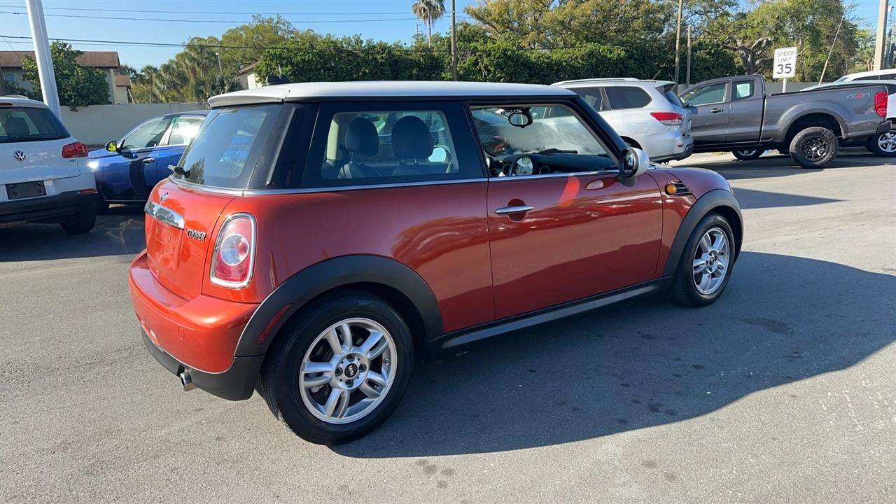 MINI Cooper Hardtop 2dr Cpe 2012