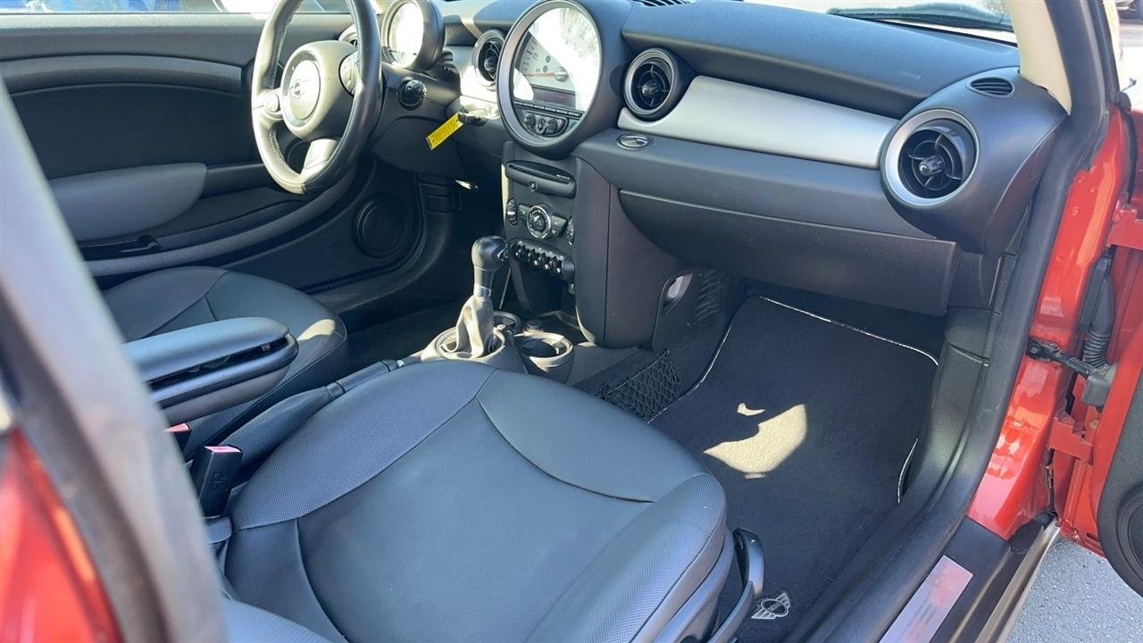 MINI Cooper Hardtop 2dr Cpe 2012