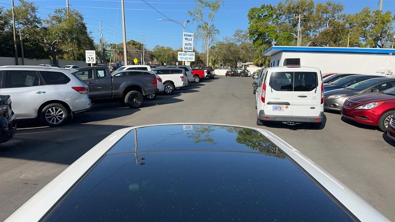 MINI Cooper Hardtop 2dr Cpe 2012