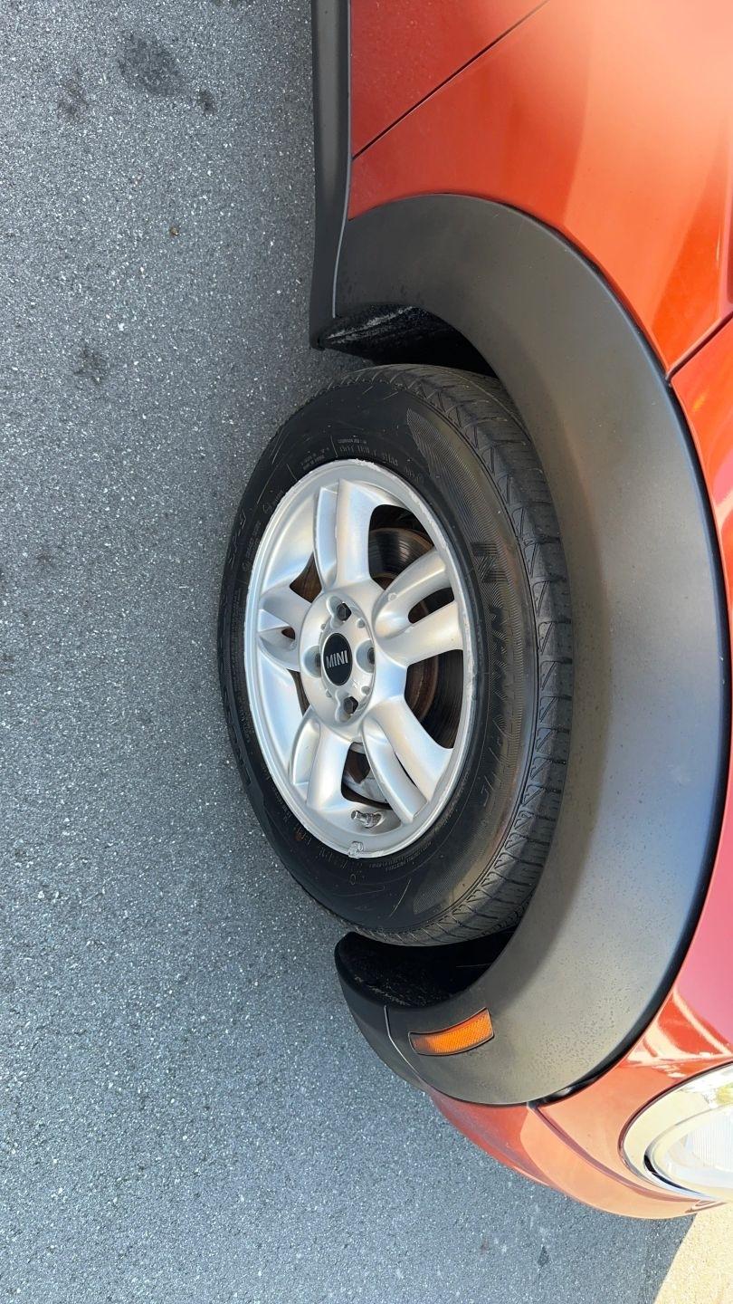 MINI Cooper Hardtop 2dr Cpe 2012