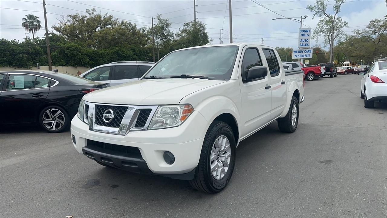 Nissan Frontier Crew Cab 4x2 SV V6 Auto 2018