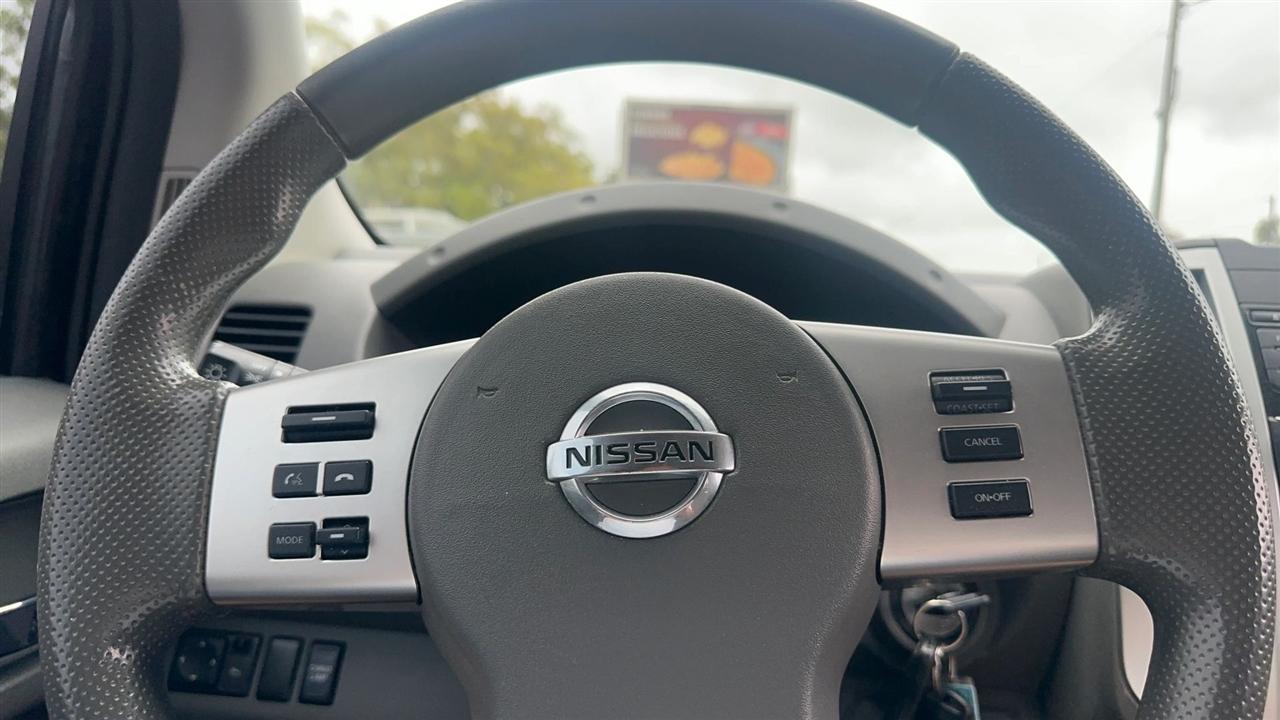 Nissan Frontier Crew Cab 4x2 SV V6 Auto 2018