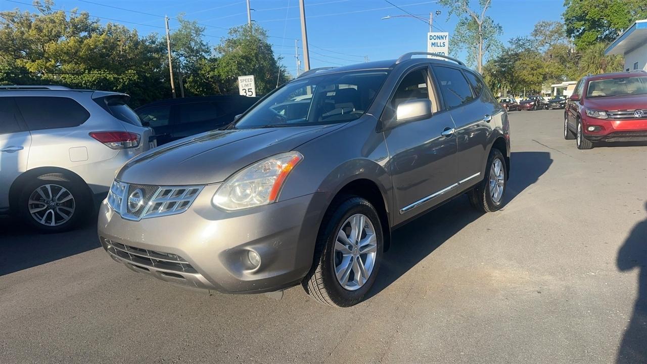 Nissan Rogue FWD 4dr SV 2013