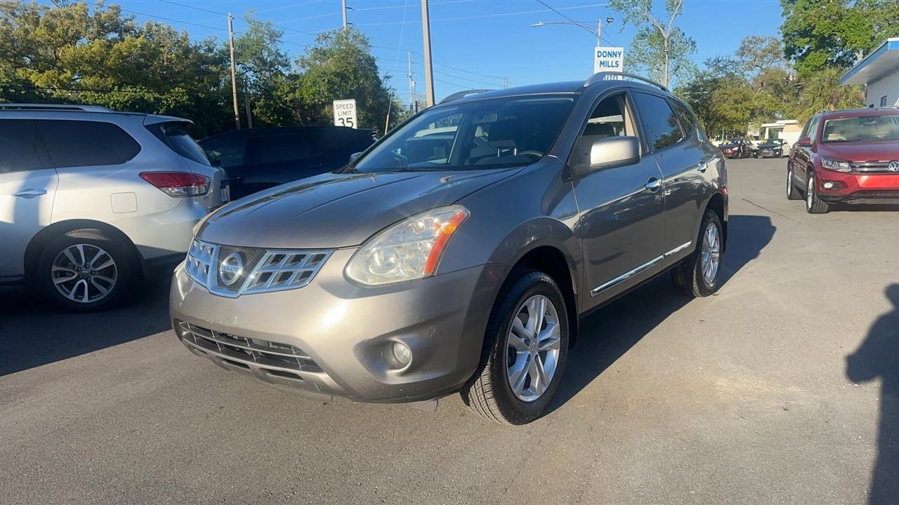 Nissan Rogue FWD 4dr SV 2013