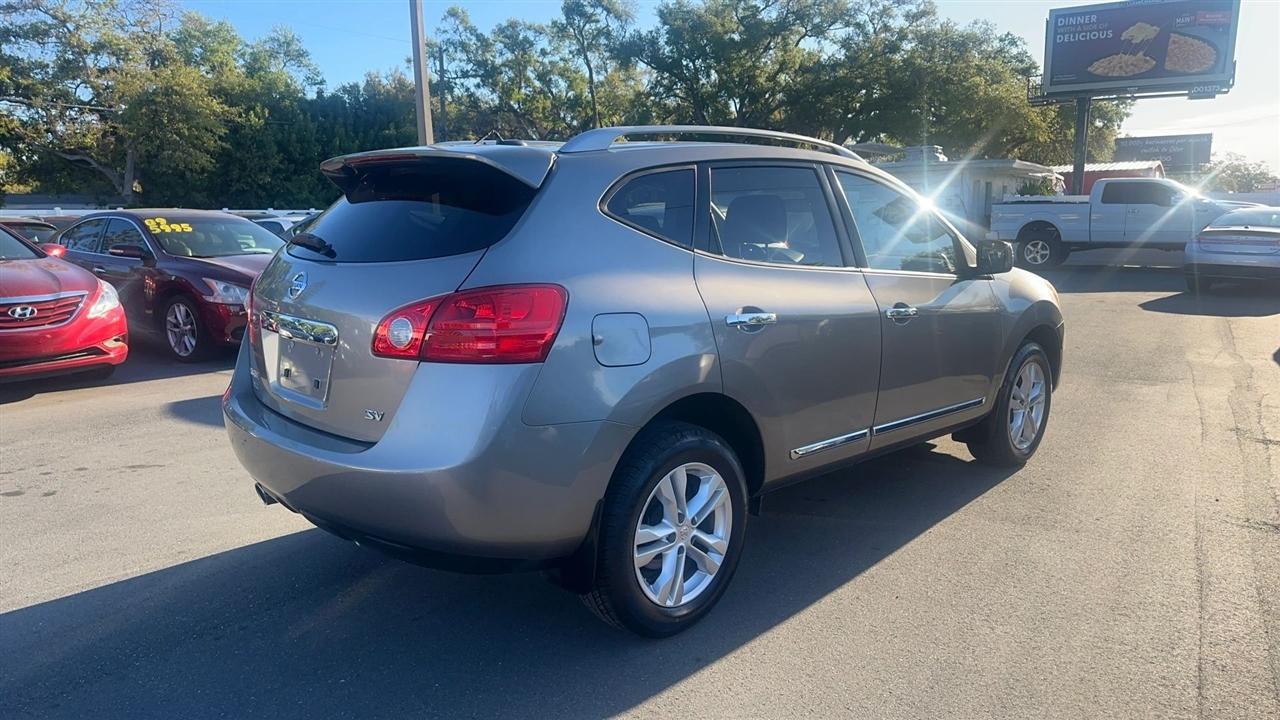 Nissan Rogue FWD 4dr SV 2013