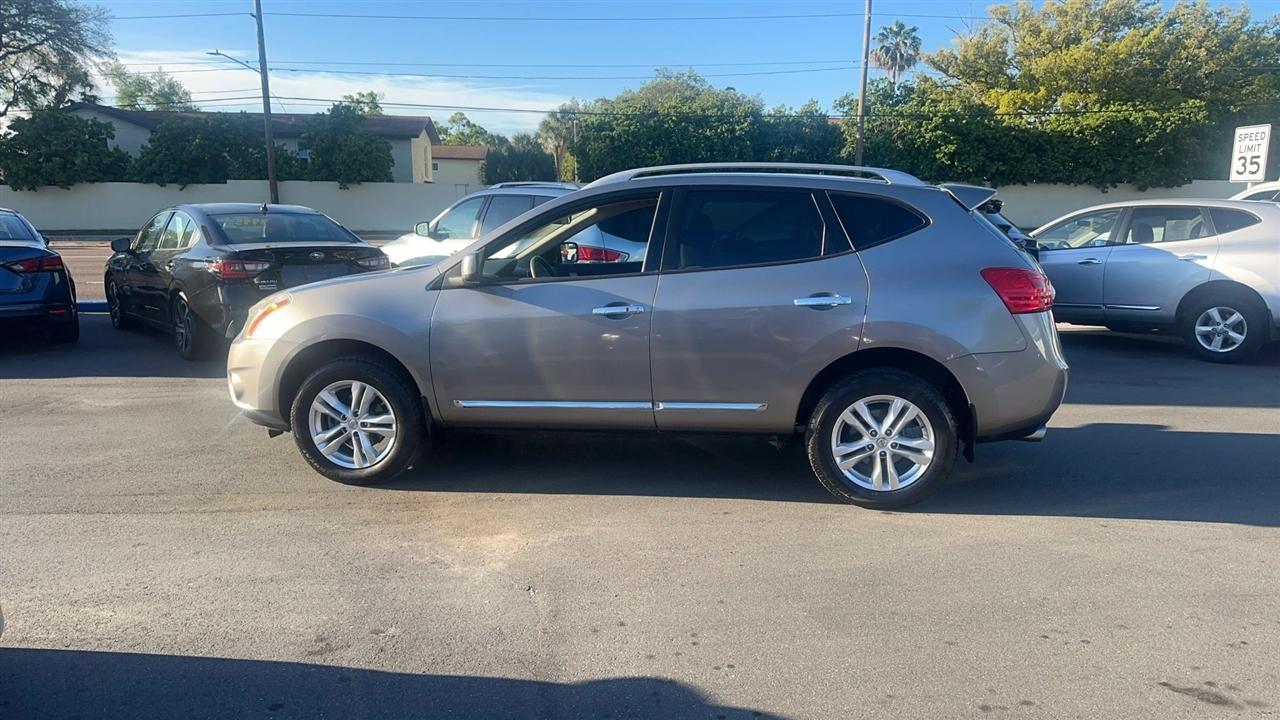 Nissan Rogue FWD 4dr SV 2013