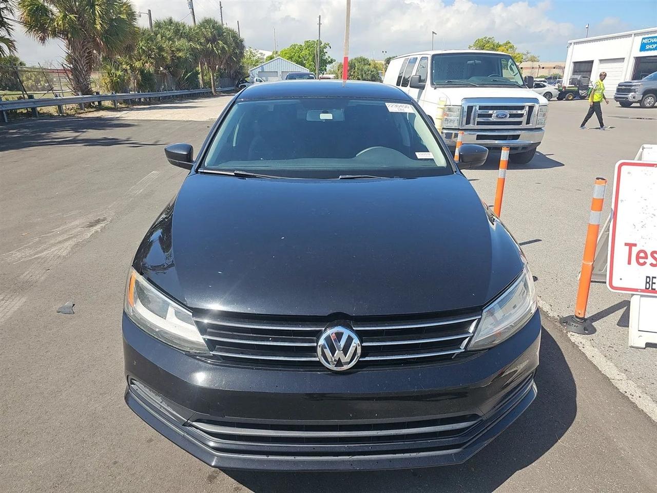 Volkswagen Jetta Sedan 4dr Auto 1.4T S 2016