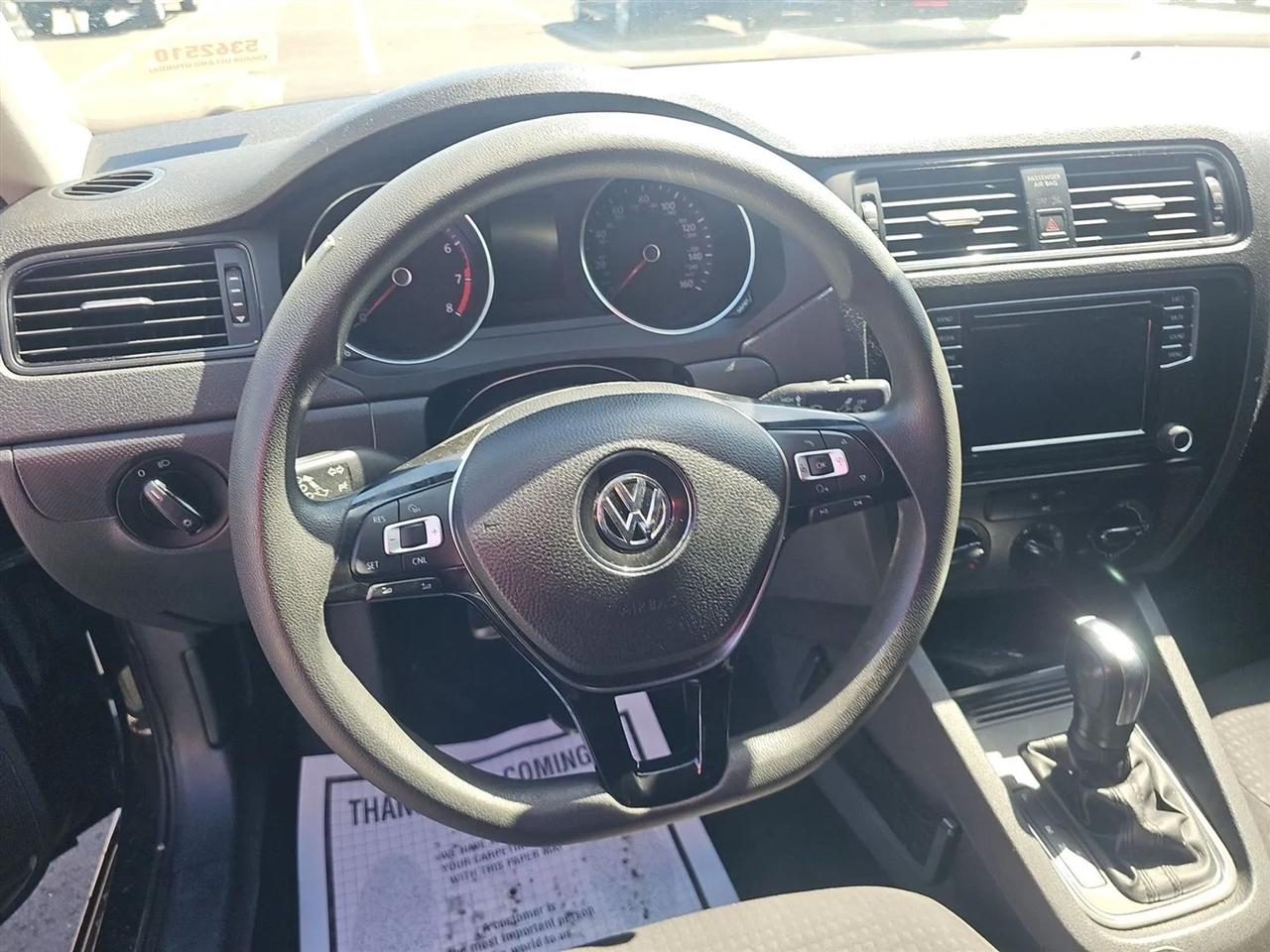 Volkswagen Jetta Sedan 4dr Auto 1.4T S 2016