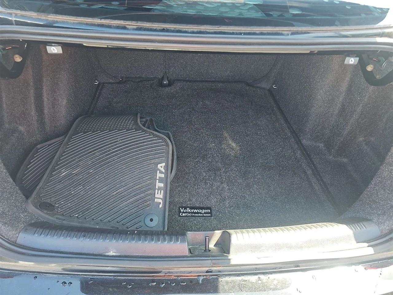 Volkswagen Jetta Sedan 4dr Auto 1.4T S 2016