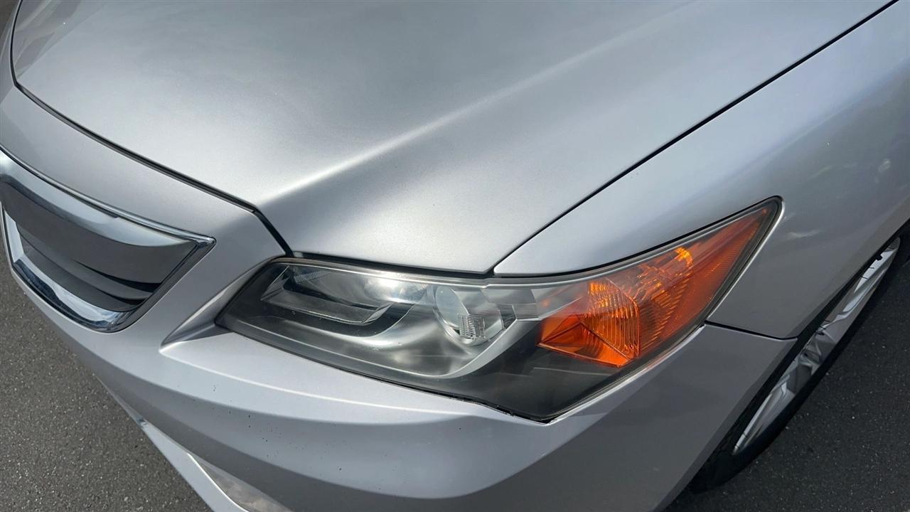 Acura ILX 4dr Sdn 2.0L 2013