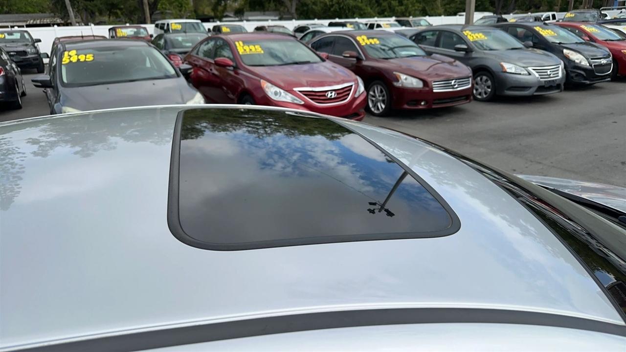 Acura ILX 4dr Sdn 2.0L 2013