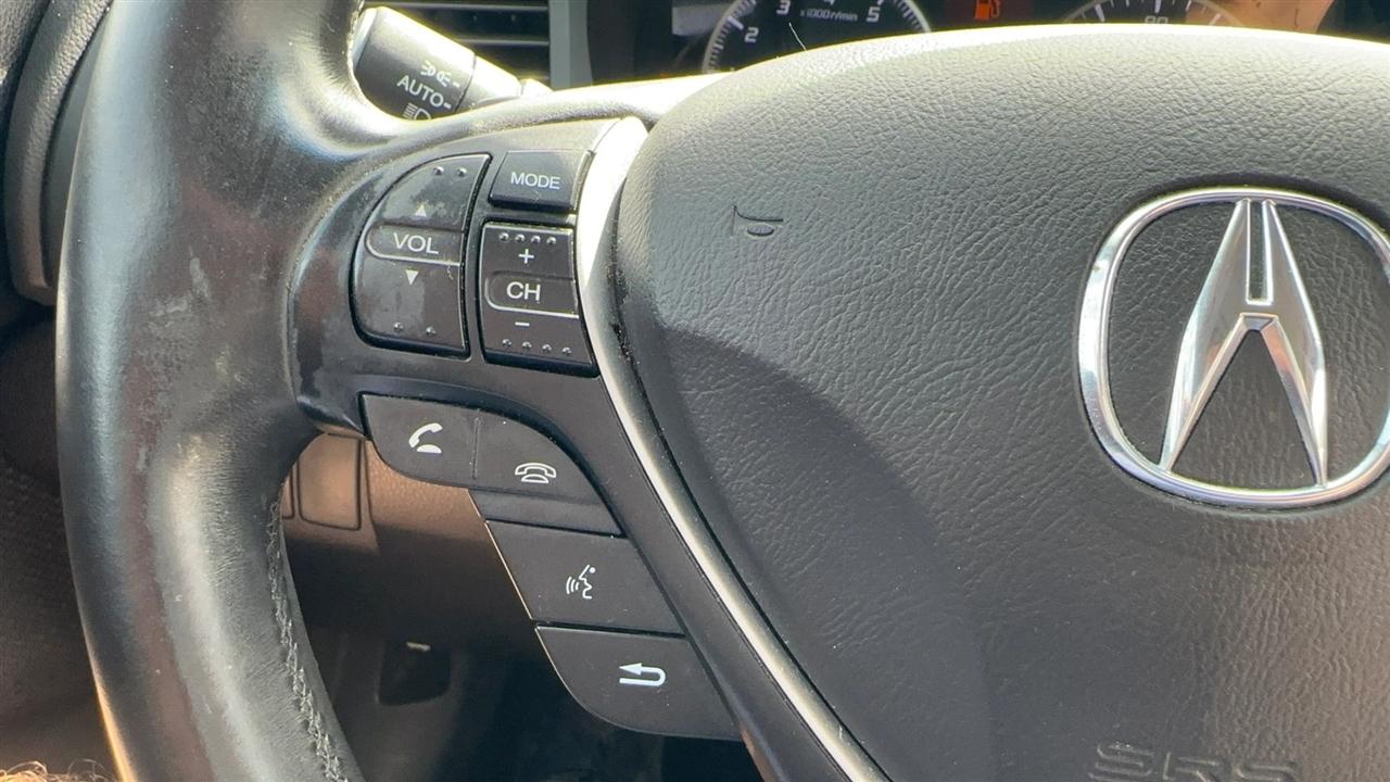 Acura ILX 4dr Sdn 2.0L 2013