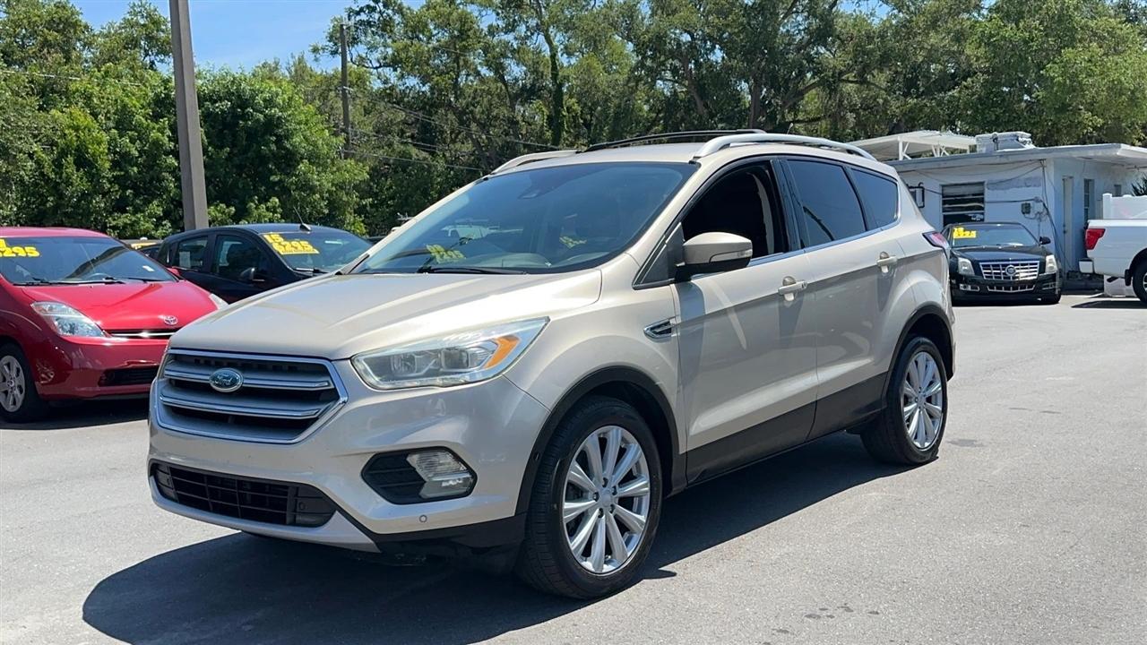 Ford Escape Titanium FWD 2017