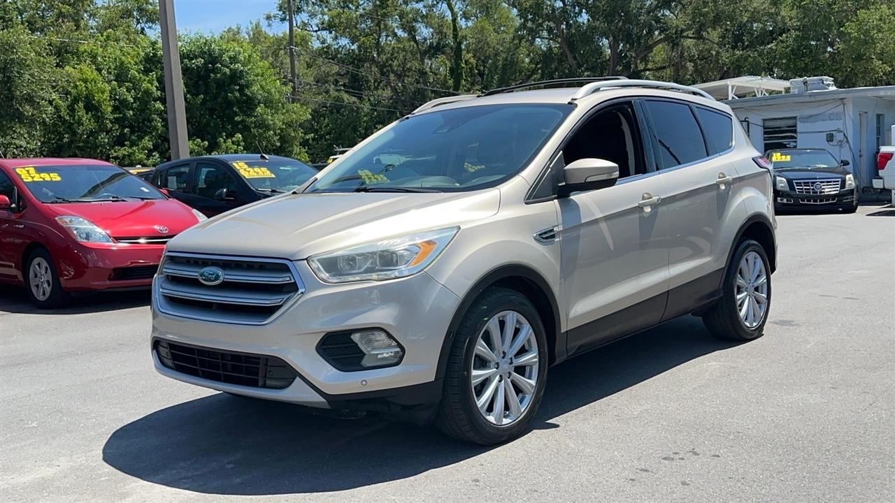 Ford Escape Titanium FWD 2017